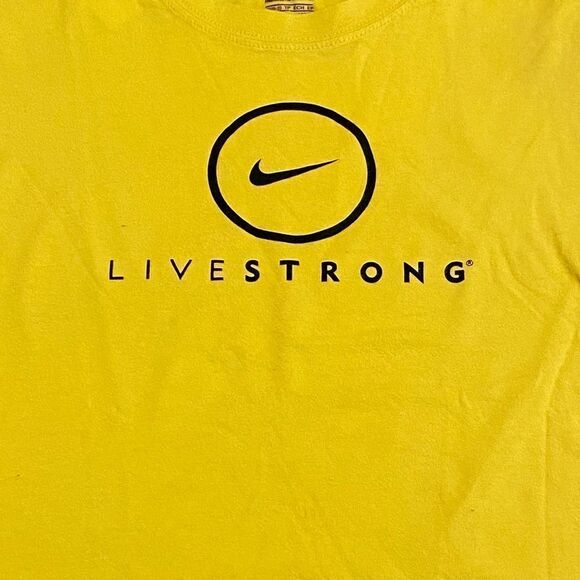 Vintage Nike Livestrong Women’s Fitted Tee Yellow Size XS - Picture 6 of 9